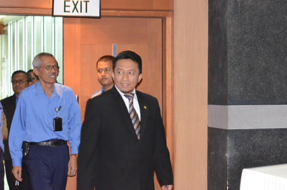 Ilustrasi: RAPAT TINDAK LANJUT KEPUTUSAN DPR RI KOMISI 1