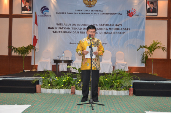 Ilustrasi: MELALUI  OUT BOUND  KITA  SATUKAN  HATI  DAN  KUATKAN  TEKAD  DALAM MENGHADAPI TANTANGAN DAN RINTANGAN DI MASA DEPAN