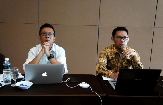 Ilustrasi: Rapat Finalisasi Data Statistik Semester I SDPPI