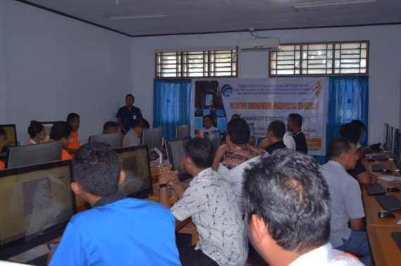 Ilustrasi: Ujian Negara Amatir Radio (UNAR) berbasis Computer Assisted Test (CAT)