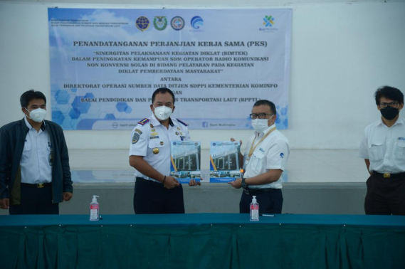 Ilustrasi: PKS Direktorat Operasi dan BP2TL Momentum Sinergitas Peningkatan SDM Operator Radio