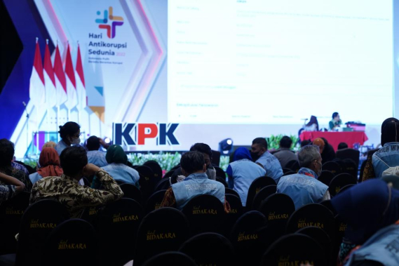 Ilustrasi: Meriahkan Hari Antikorupsi, Kemkominfo Bagi-bagi STB