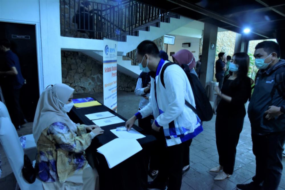 Ilustrasi: Bimbingan Teknis Aplikasi Srikandi