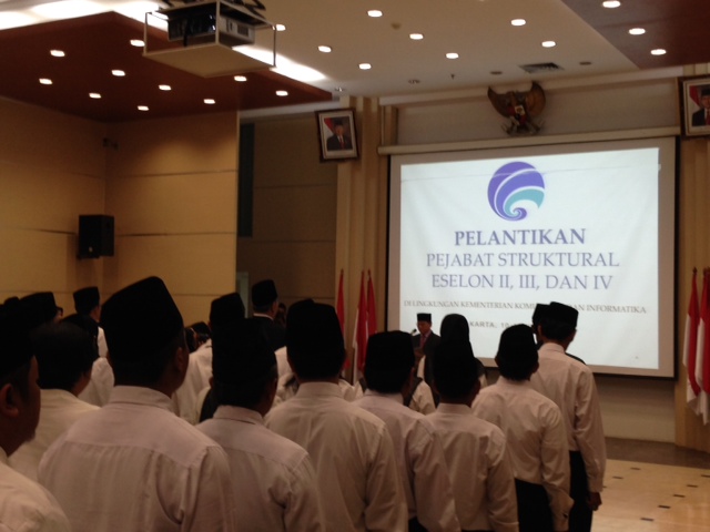 Sumber : http://web.kominfo.go.id/sites/default/files/users/9/NewPelantikan.jpg