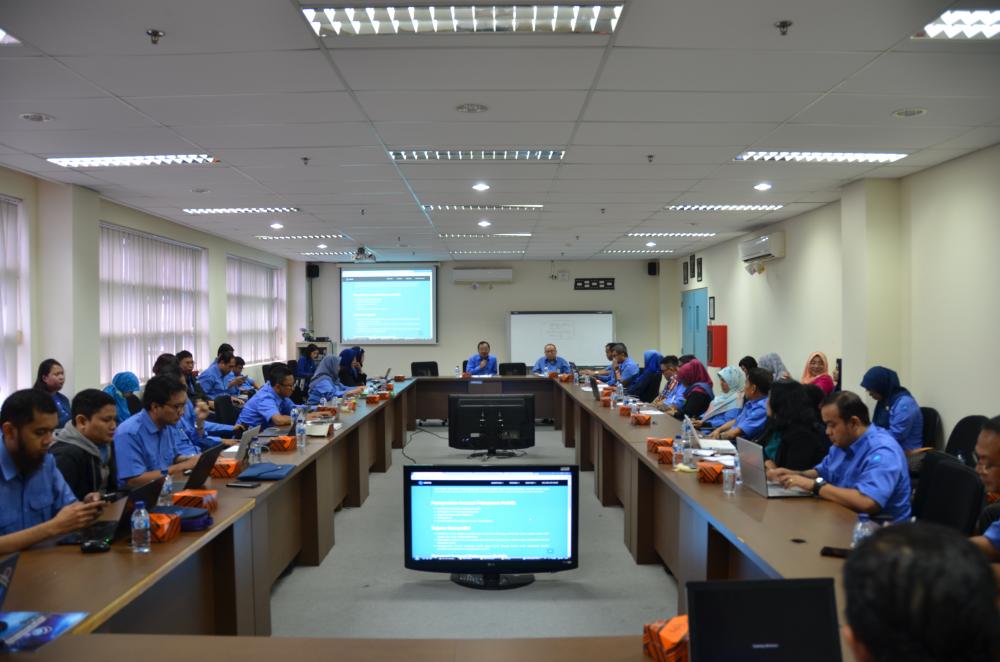 Kelompok Kerja (Pokja) Peningkatan Kualitas Layanan Publik Kementerian Komunikasi dan Informatika (18/1) mengadakan rapat yang membahas mengenai inovasi-inovasi satuan kerja yang akan diusulkan untuk Kompetisi Inovasi Pelayanan Publik 2017.