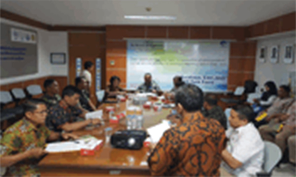 Pertemuan koordinasi penertiban radio siaran tanpa izin Balai Monitor Spektrum Frekuensi Radio Kelas I Surabaya, Jawa Timur, bersama Polda Jatim dan Pomdam V Brawijaya, pada awal Mei 2018.