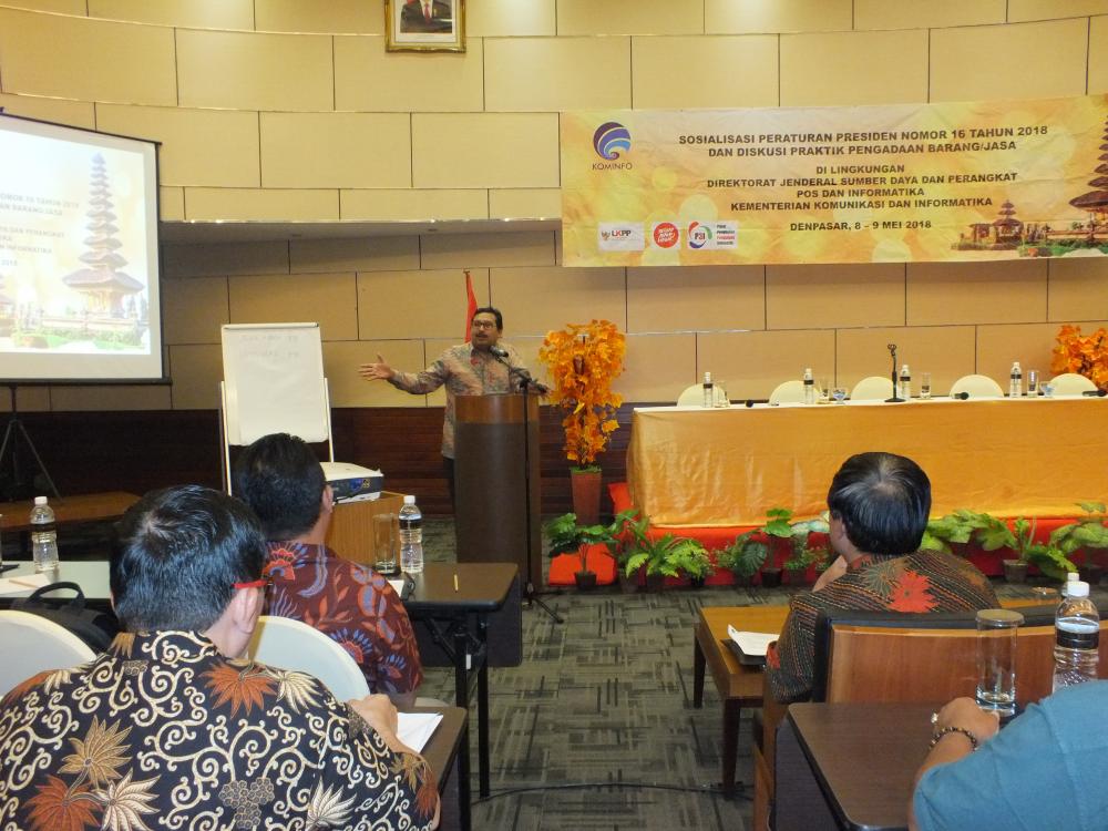 Anggap Tugas Pengadaan Barang Jasa Tantangan Bukan Ancaman, Pernyataan tersebut disampaikan oleh Direktur Jenderal Sumber Daya dan Perangkat Pos dan Informatika (Dirjen SDPPI) Ismail dalam sambutannya ketika membuka Sosialisasi Perpres Nomor 16 Tahun 2018 Tentang Pengadaan Barang dan Jasa Pemerintah di lingkungan Ditjen SDPPI, Kementerian Komunikasi dan Informatika, di Kuta, Kabupaten Badung, Bali, Selasa (8/5).