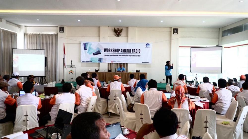 Suasana Workshop Amatir Radio di Surabaya