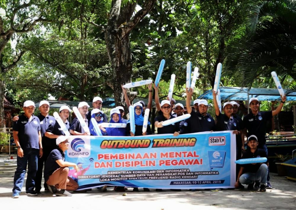 Loka Monitor Spektrum Frekuensi Radio Kendari (Lokmon SFR Kendari), telah dilaksanakan kegiatan outbound training pada tanggal 10 – 12 April 2019 di Wisata Pantai Galesong Kabupaten Gowa