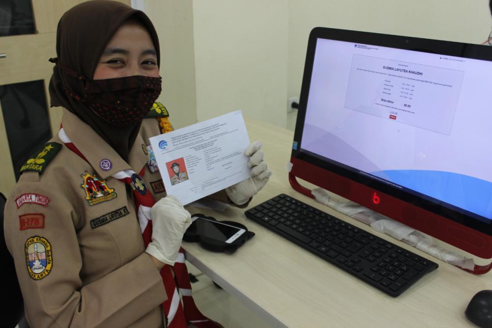 “Sepanjang tahun ini, jumlah total peserta mencapai 693 orang, namun  103 peserta  diantaranya tidak lulus. Pada UNAR terakhir  ini, diikuti  47 peserta yang terdiri  44 Tingkat Siaga, satu Penggalang, dan dua Penegak. Jumlah yang  lulus  38 orang,” ujar Kepala Balmon Jakarta Rahman Baharuddin, saat menyampaikan laporan  UNAR Reguler ke-16, Selasa (22/12/2020).
