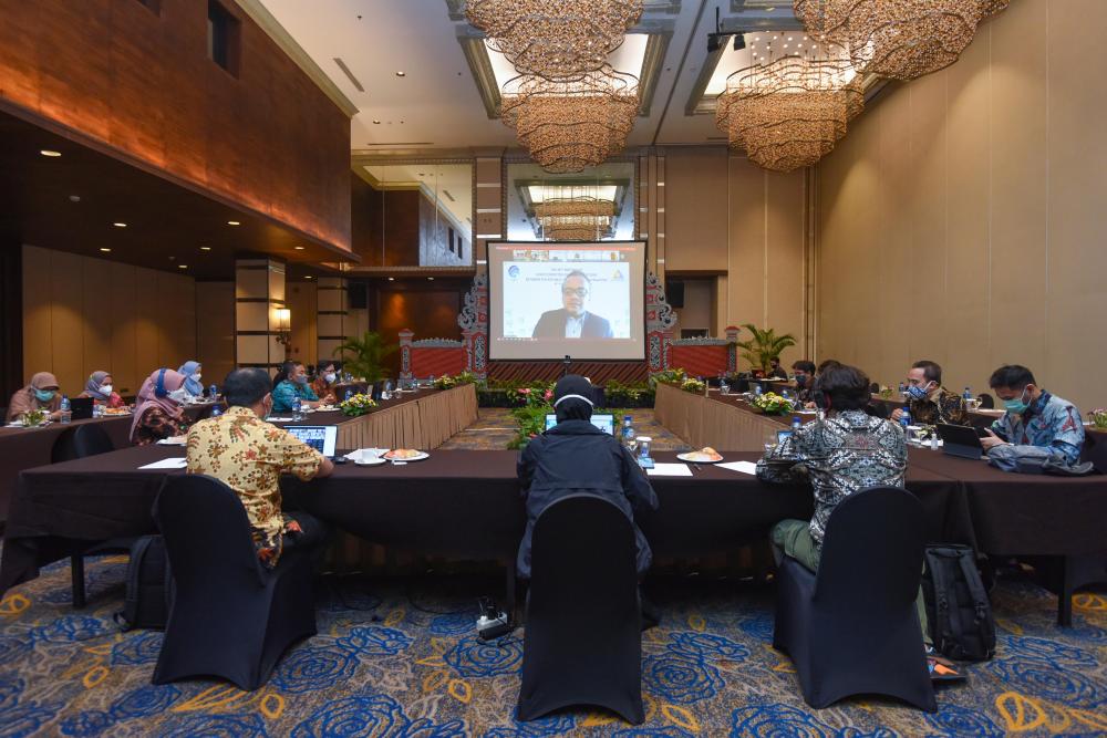 Pandemi Intensifkan Harmonisasi Teknologi Komunikasi