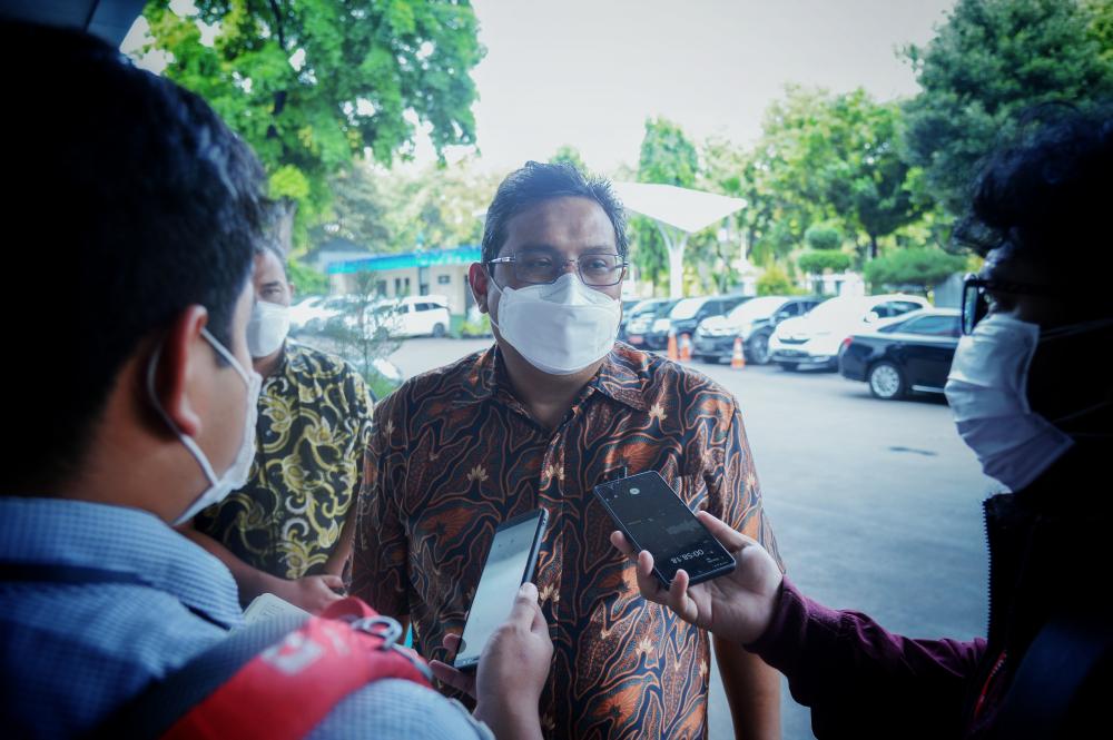 Direktur Jenderal Sumber Daya dan Perangkat Pos dan Informatika (Dirjen SDPPI) Ismail saat meberikan keterangan pada awak media tettang TKDN untuk perangkat hanphone. Jakarta (22/09/2021)