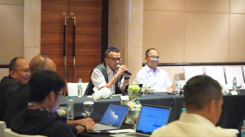 Penyusunan Roadmap Mobile Broadband Nasional Untuk Tuntaskan Pemerataan Internet 