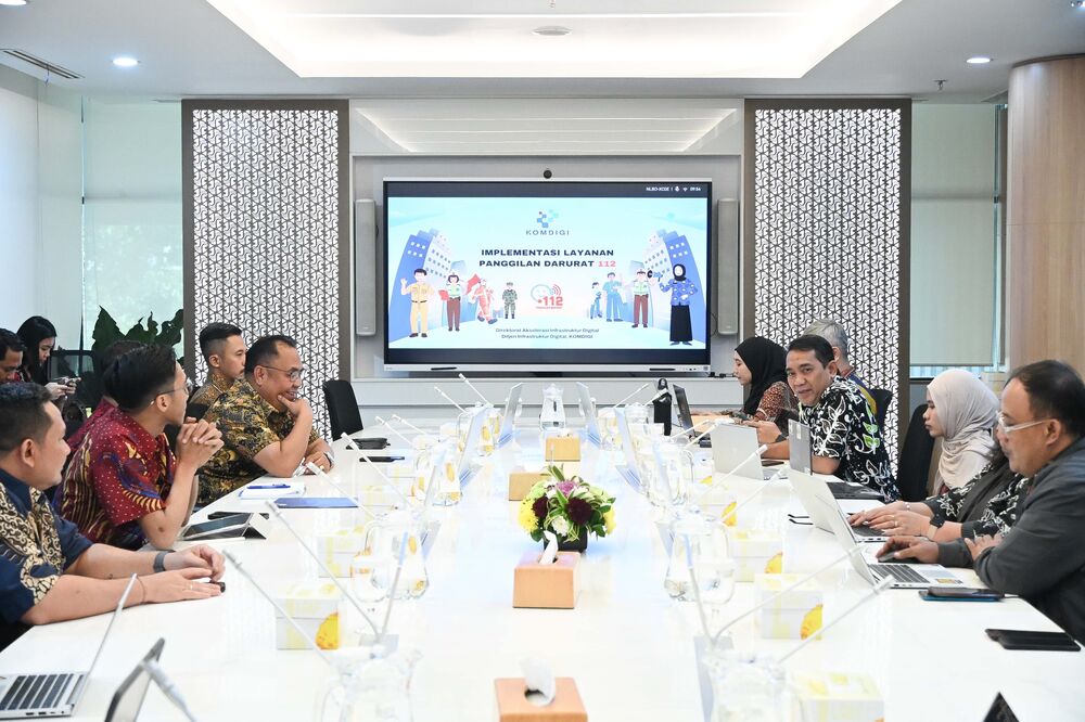 Foto: Komdigi dan PT Jasa Raharja Perkuat Sinergi Layanan Darurat 112 untuk Percepat Penanganan Korban Kecelakaan