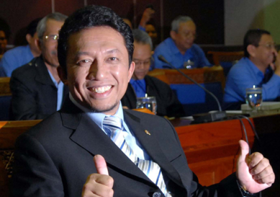 Ilustrasi: Sumber Ilustrasi : us.images.detik.com/content/2012/06/06/328/tifatul-dok-detikfoto460.jpg