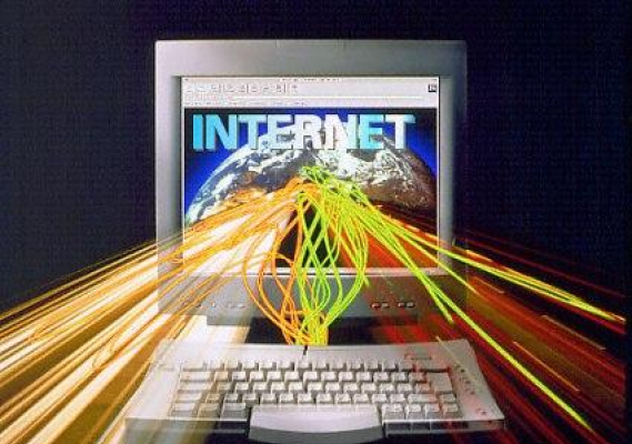 Ilustrasi: Sumber ilustrasi: http://inforrm.files.wordpress.com/2012/05/internet.jpg