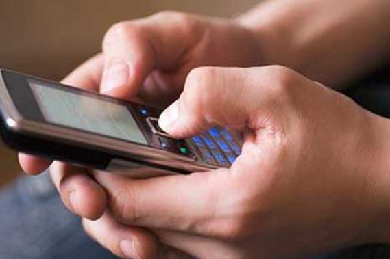 Ilustrasi: Sumber ilustrasi: www.ngawikab.go.id/home/wp-content/uploads/kominfo.jpg