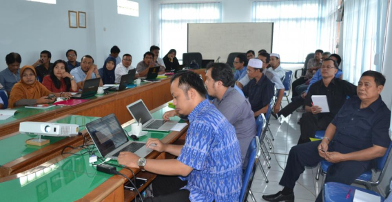 Ilustrasi: Kegiatan workshop pemeliharaan stasiun monitor frekuensi radio di Balmon Kelas II Medan, Medan (Foto : Ditdal, 17/05/2016)