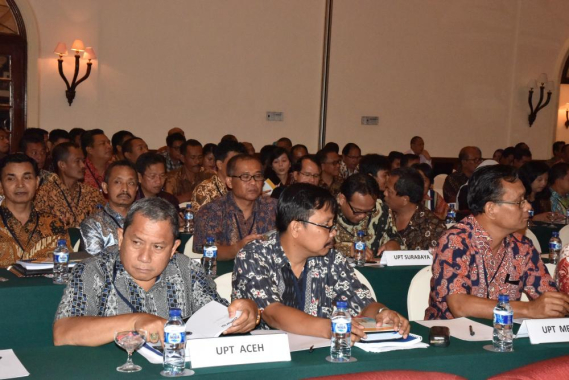 Ilustrasi: 37 UPT Ditjen SDPPI Ikuti Lokakarya  di Hotel Melia Purosani, Yogyakarta (25/5) dengan Tema Sinergitas Pengelolaan Spektrum Frekuensi Radio di Lingkungan Ditjen SDPPI dalam Rangka Mendukung Konektifitas Pita Lebar.