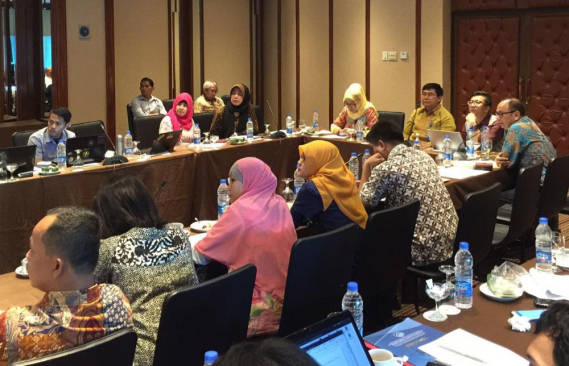 Ilustrasi: Sekditjen Laporkan Pemeliharaan TIK Semester I. Rapat pelaporan pemeliharaan TIK diselenggarakan di Mercure Ancol, Jakarta, dengan diikuti para perwakilan dari unit kerja pada Ditjen SDPPI selaku pengguna (user) infrastruktur TIK.