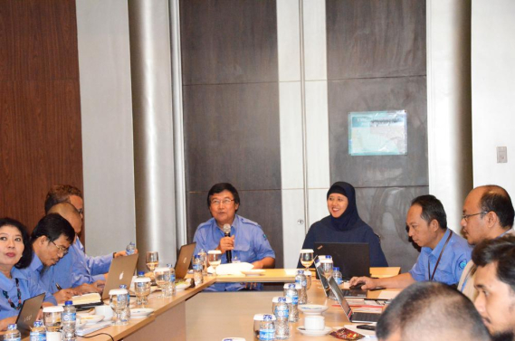 Ilustrasi: Setditjen SDPPI, Sadjan (kanan) membuka kegiatanPembahasan Usulan Rencana Kerja dan Anggaran Ditjen SDPPI T.A. 2019 (21/2) Kegiatan tersebut melibatkan Lima satuan kerja yang ada di kantor pusat Direktorat Jenderal Sumber Daya dan Perangkat Pos dan Informatika bersama Balai Besar Pengujian Perangkat Telekomunikasi (BBPPT).