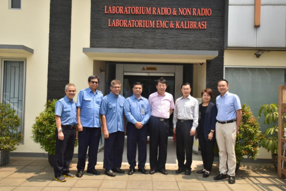 Ilustrasi: Kepala BBPPT Moch. Rus’an mendapat kunjungan dari China Academy of ICT (CAICT) bersama China Telecommunication Laboratory (CTTL) (28/3). Dalam kunjungannya delegasi dari china mengunjungi Balai Besar Pengujian Perangkat Telekomunikasi untuk melihat proses pengujian perangkat telekomunikasi secara langsung.