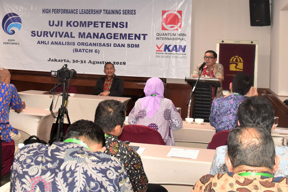 Ilustrasi: Kabag Umum dan Kepegawaian, Ditjen SDPPI, Hasyim Fiater ketika menutup High Performance Leadership Training Series, Uji Kompetensi Survival Manajement Ahli Analisis Organisasi dan SDM, di Jakarta, Jumat (31/8/2018).