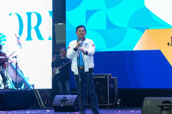 Ilustrasi: Menkominfo memberikan sambutan pada acara Kominfo Connect di Jakarta.