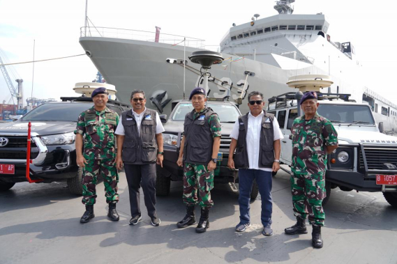 Ilustrasi: Direktur Jenderal Sumber Daya dan Perangkat Pos dan Informatika (Dirjen SDPPI) Kementerian Komunikasi dan Informatika (Kemkominfo) Ismail mengikuti Apel Bersama Tentara Nasional Indonesia Angkatan Laut (TNI AL) di atas KRI Banda Aceh-593, Selasa (21/6/2022).