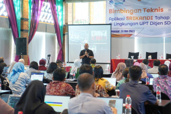 Ilustrasi: Ketua Tim Kerja Umum dan Rumah Tangga Dimas Yanuarsyah mewakili Sesditjen SDPPI membuka kegiatan Bimbingan Teknis Aplikasi Srikandi Tahap II di Lingkungan UPT Ditjen SDPPI Wilayah Timur, Selasa (16/05/2023).